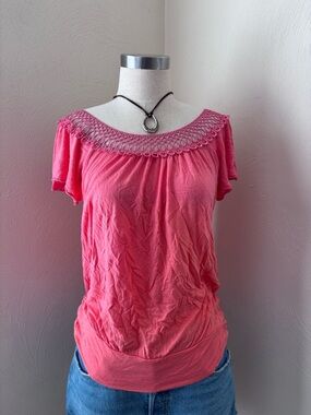 Women’s Coral Crochet Short Sleeve Blouse